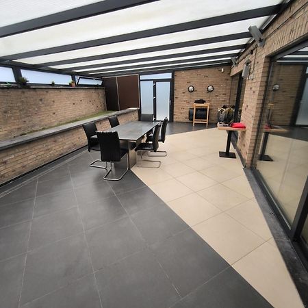 Belle Villa De Luxe Avec 8 Chambres 샤를루아 외부 사진